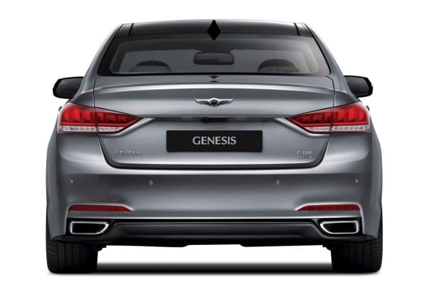 Hyundai genesis _rear view