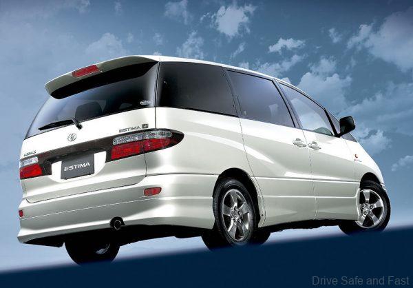 Toyota Estima_2001 Model_MPV_rear hatch