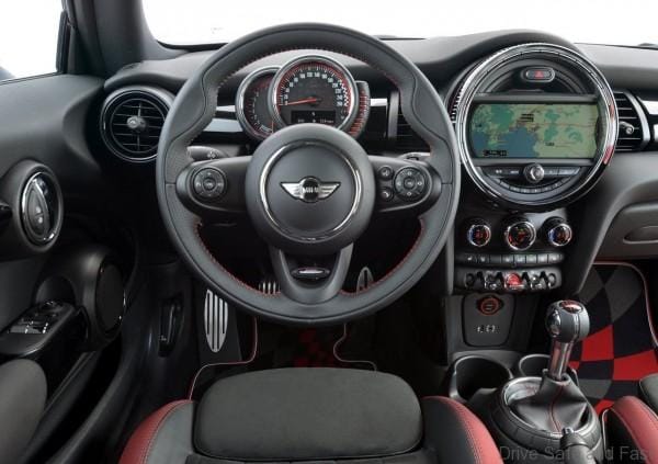 Mini-John_Cooper_Works_2015_1280x960_wallpaper_81