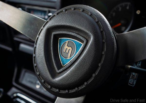 Mazda RX-3_steering wheel