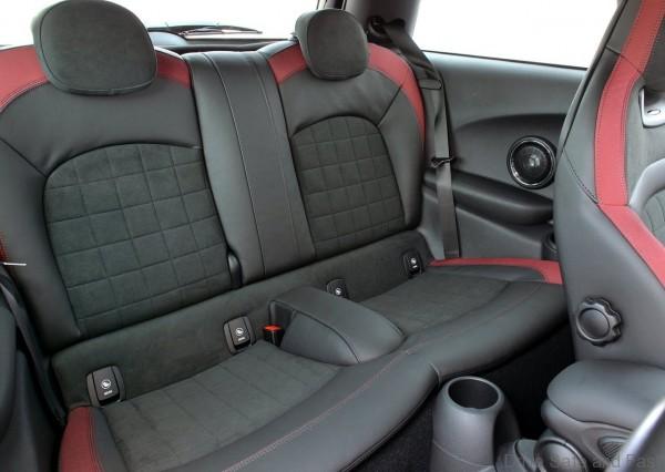 Mini-John_Cooper_Works_2015_1280x960_wallpaper_8d