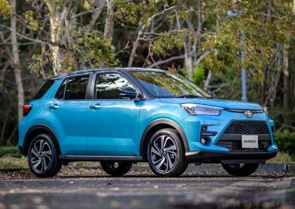 2020 Toyota Raize SUV front