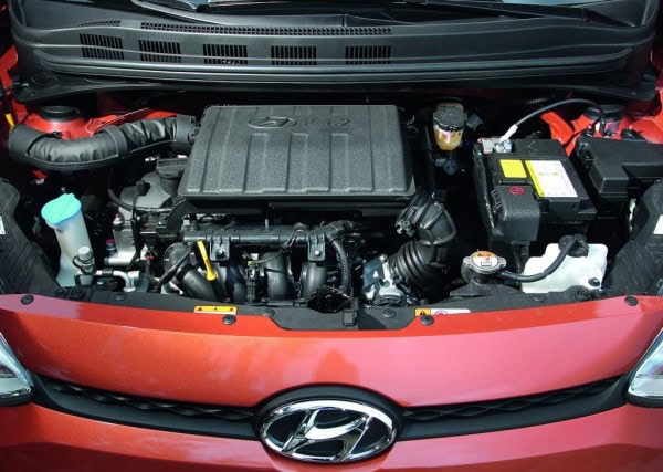 Hyundai-i10_2014_1024x768_wallpaper_8e