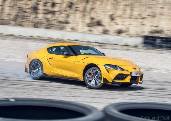 Toyota Supra GR 2.0L Yellow