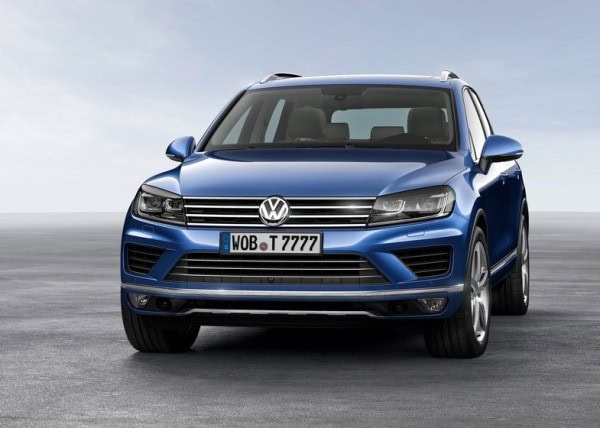Volkswagen-Touareg_2015_800x600_wallpaper_03
