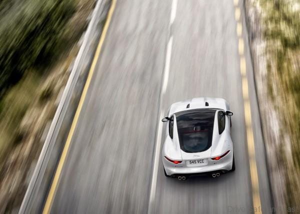 Raquel Pomplun Jaguar F-Type2