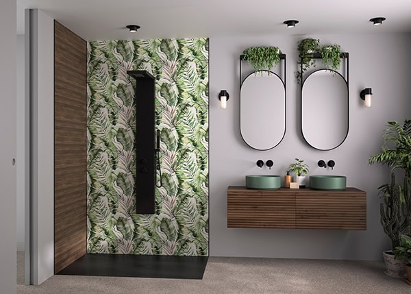 kinedo panel with leaves on 