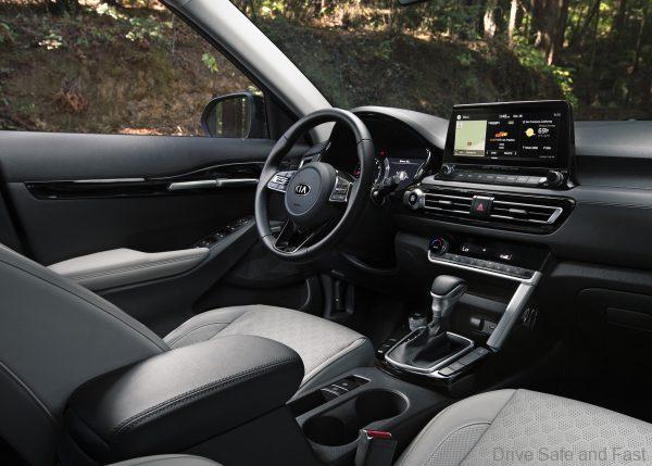 Kia Seltos Cockpit