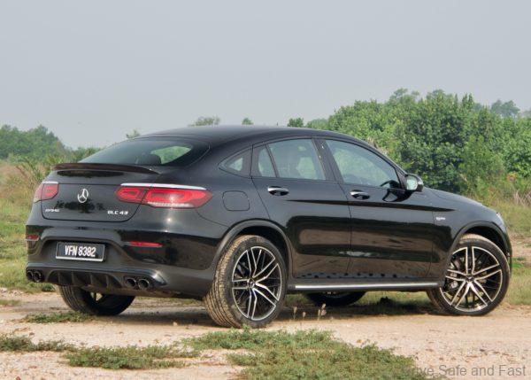 Mercedes-AMG GLC 43 4MATIC Coupé rear three quarter view