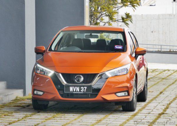 Nissan Almera Turbo front exterior