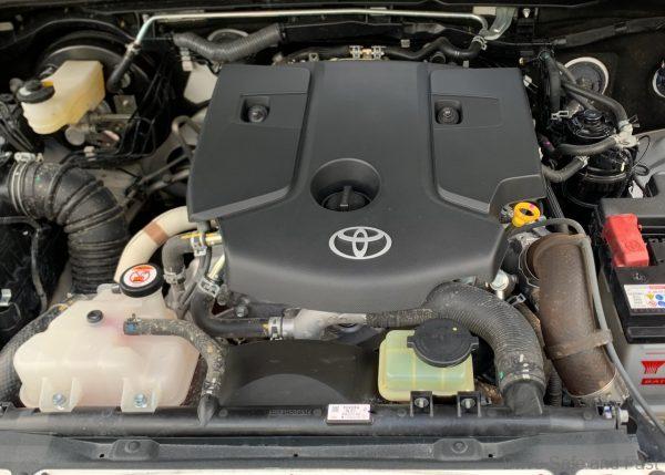 2021 Toyota Fortuner 2.8 VRZ Facelift engine cover
