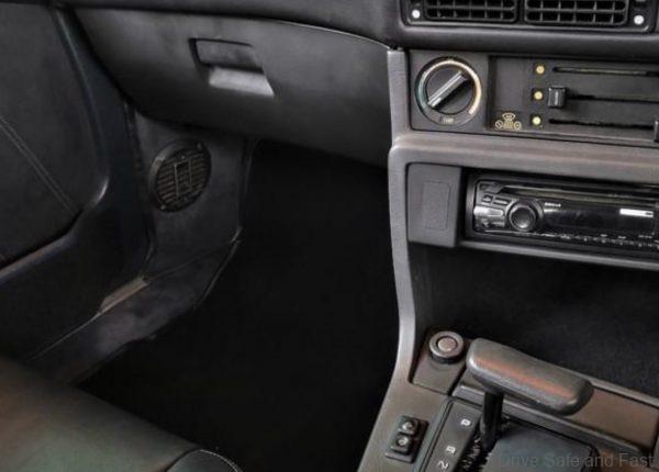 BMW E28 leather wrapped dashboard