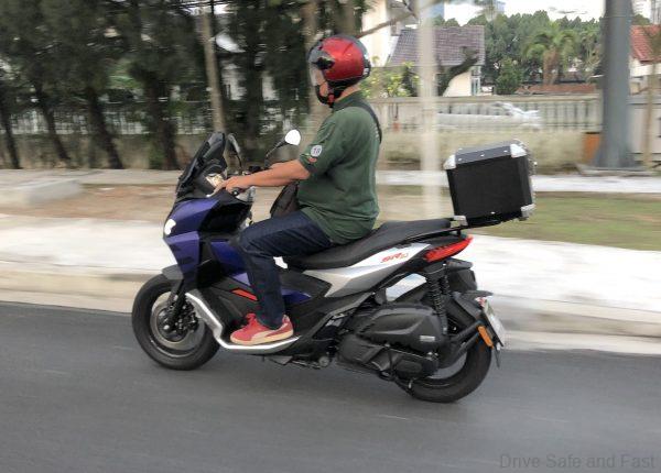 Aprilia SR GT