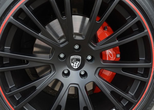 lumma_range_rover_clr_r_10_1600x1200