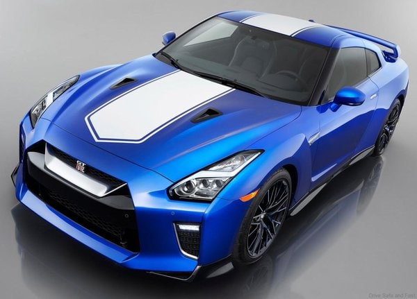 【USED】THE 50TH ANNIVERSARY OF THE R・A・F 1280px-2019_Nissan_GT-