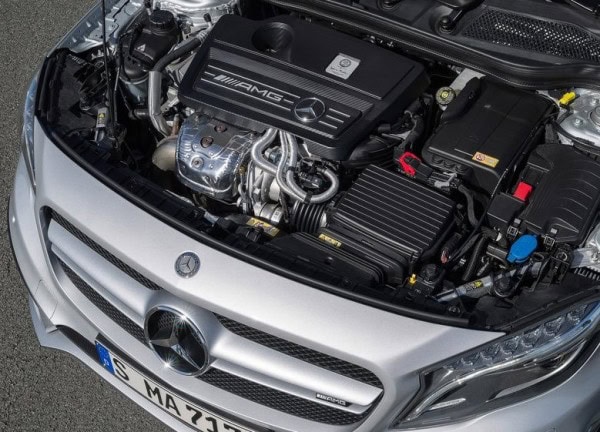 Mercedes-Benz-GLA45_AMG_2015_800x600_wallpaper_26