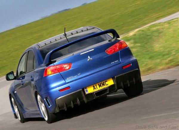 Mitsubishi Lancer Evolution X FQ-400