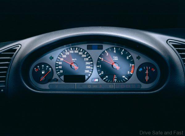 BMW E36 meter cluster