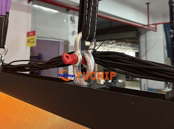 Close-up of hanging bar for the InFiSlim Pro LED screen installation