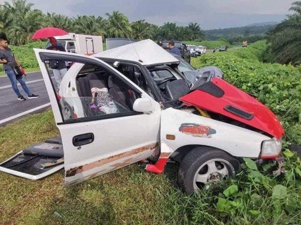 Daihatsu Charade Crumples In Major Crash