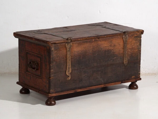 Coffre ancien sculpté (c.1920) #38