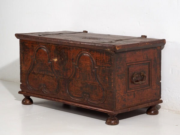 Coffre ancien sculpté (c.1920) #38