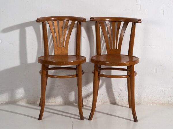 Sillas antiguas de café estilo vienés (c.1920). Conjunto de 2 piezas #1
