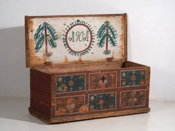 Botte de rangement ancienne avec décoration florale (circa 1895) #102