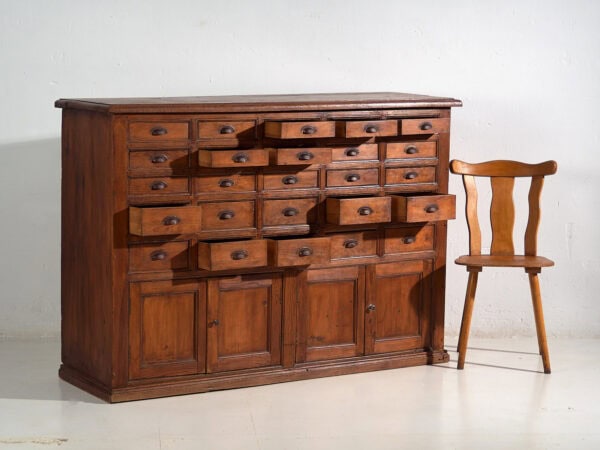 Classeur d'apothicaire ancien à plusieurs tiroirs (vers 1920) #12