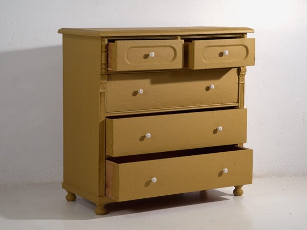 Cómoda grande antigua de color mostaza (c.1920) #78