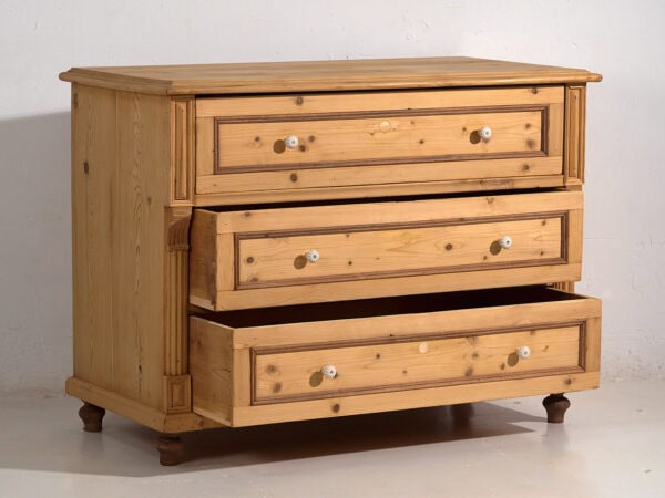 Commode de chambre à coucher ancienne (vers 1920) #87