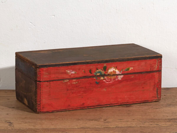 Coffret oriental rouge ancien (c.1900) #33