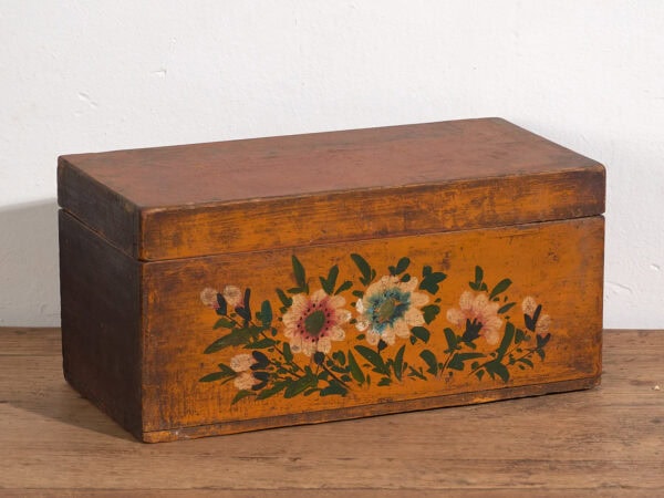 Small antique ochre colored chest (c.1900) #37