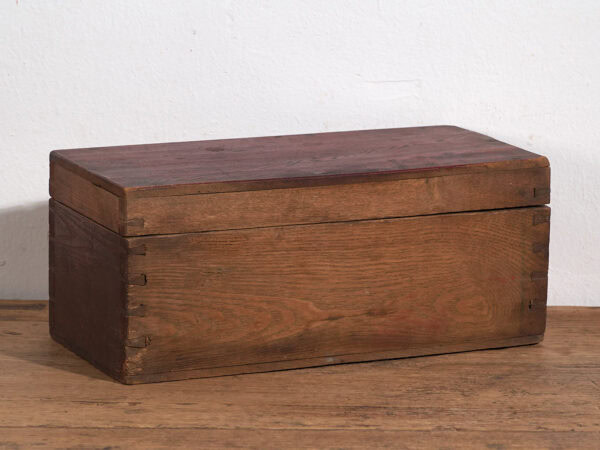 Pequeño cofre antiguo con detalles florales (c.1900) #30