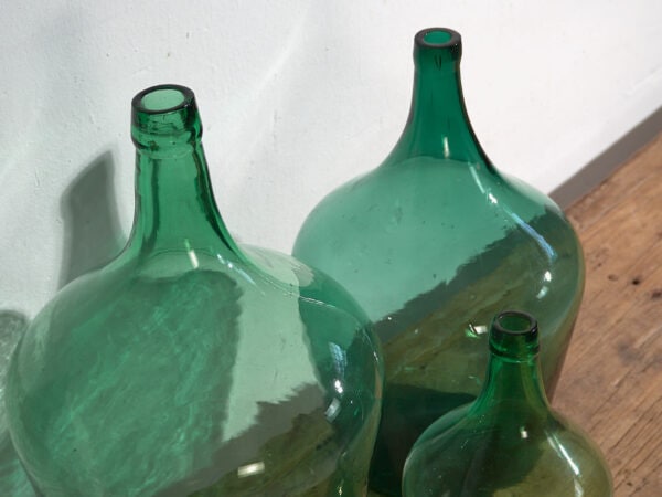 Antiguas damajuanas de color verde (c.1920). Conjunto de 3 piezas #6