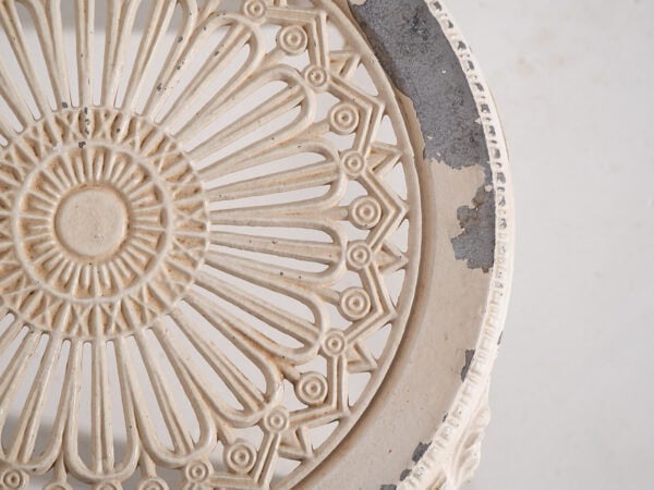 Conjunto de mesa y sillas de jardín Art Nouveau (c.1950). Conjunto de 5 piezas