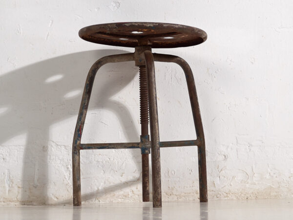 Taburete azul de estilo industrial (c.1950) #8