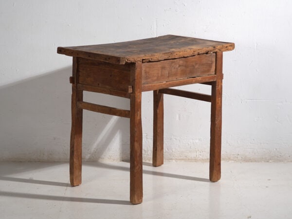 Mesa antigua de madera maciza – Mesa auxiliar china con cajón – circa 1900