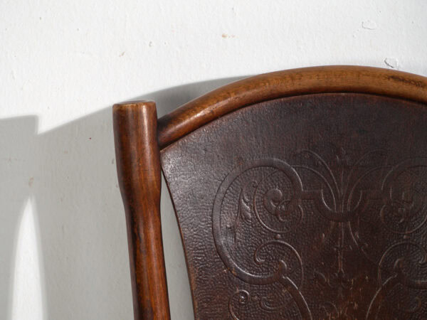 Conjunto de 2 sillas antiguas de madera curvada Thonet – Europa central, circa 1900-1920