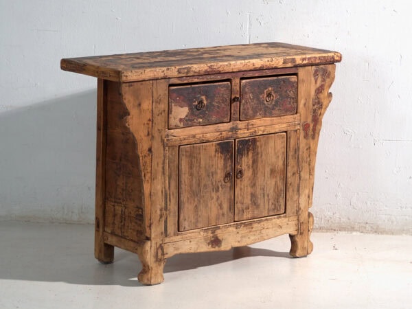 Aparador antiguo en madera de pino – China, circa 1930
