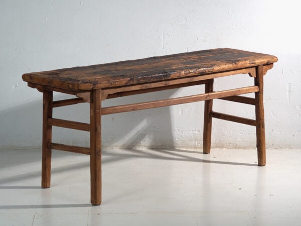 Mesa consola antigua en madera de pino – China, circa 1930