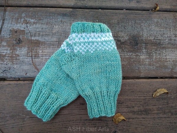 Homecoming Fingerless Mitts