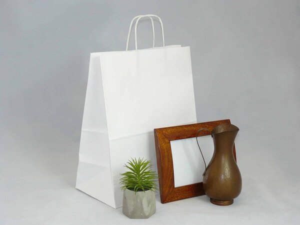 31 X 17 X 38 Cm Torba Biała Papierowa - Awih - Torby I Opakowania 31 x 17 x 38 cm torba biała papierowa ucho skręcane