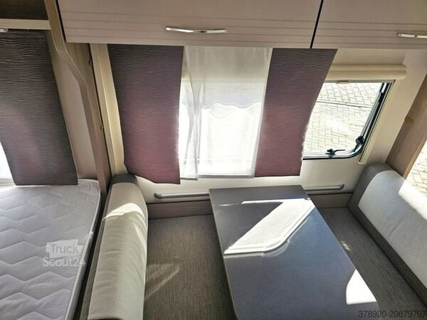 BÜRSTNER Premio Life 425 TS – Image 7