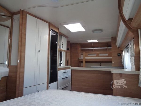 Caravane Édition Spéciale « Hot Edition » – 5 couchages – Image 12