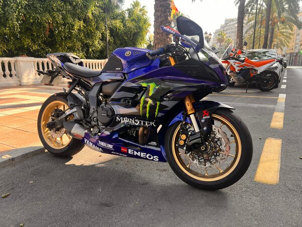 KIT MOTOGP yamaha R7 - Imagen 6