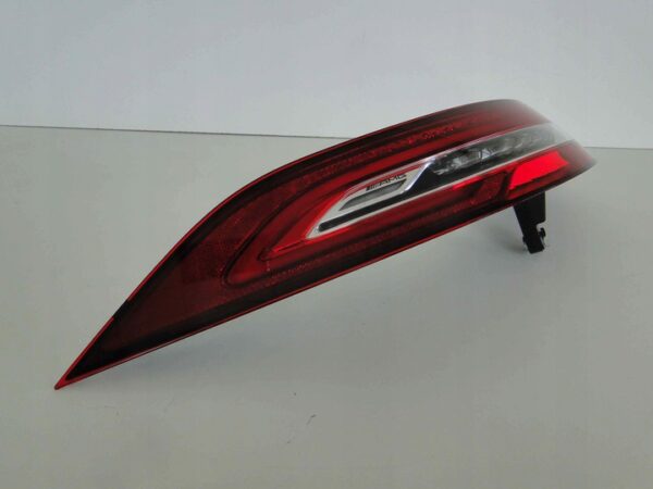 MERCEDES AMG GT X290 290 LAMPA TYLNA LEWA