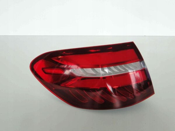 MERCEDES GLC X253 253 LAMPA TYLNA LEWA