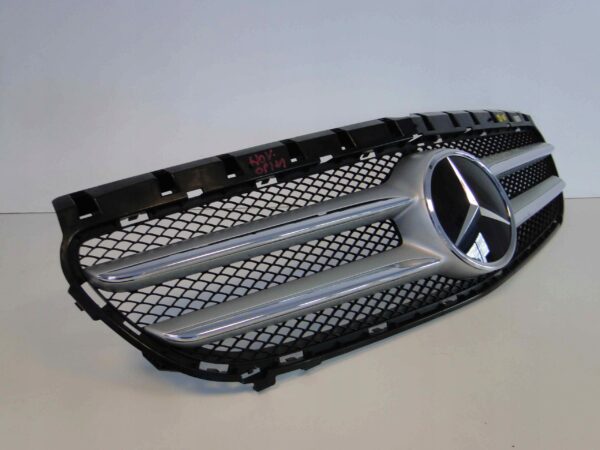 MERCEDES B W246 246 GRILL ATRAPA SPORT AMG RADAR