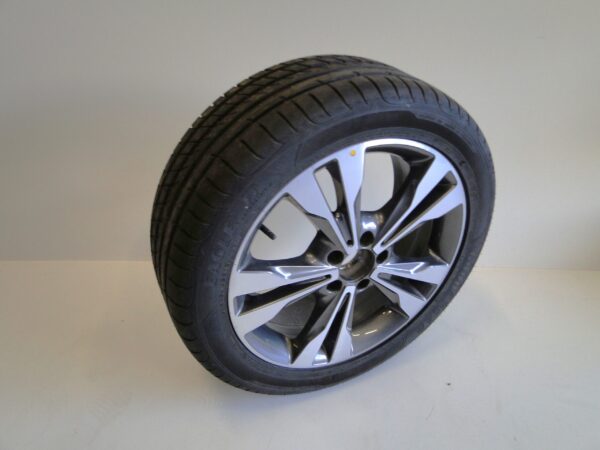 MERCEDES VITO V KLASA 447 W447 FELGA ALUFELGA 7.5J ET52 18 245 45 18